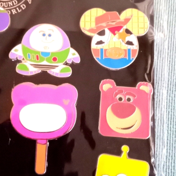 DISNEY SET OF 10 TOY STORY PINS - Picture 4 of 10